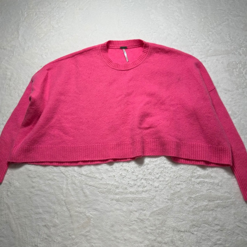 Free People Pink Crew Neck Sweater 100% cashmere